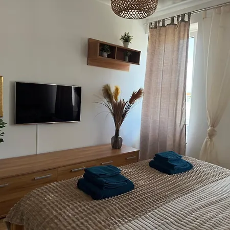 Moderne 2-zimmer Mit Klima & Parkplatz In Appartement Graz